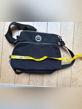 Baggallini Black Crossbody Shoulder Bag